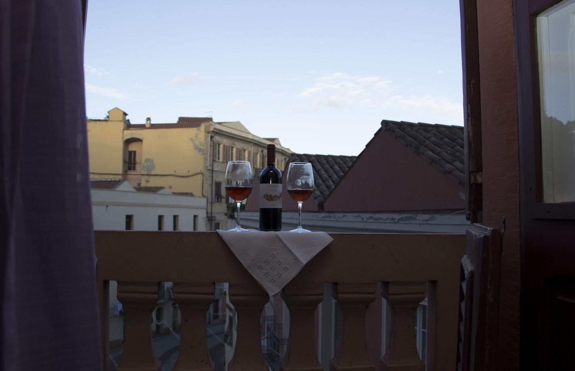 Al Bastione Di Cagliari Hotel Exterior photo