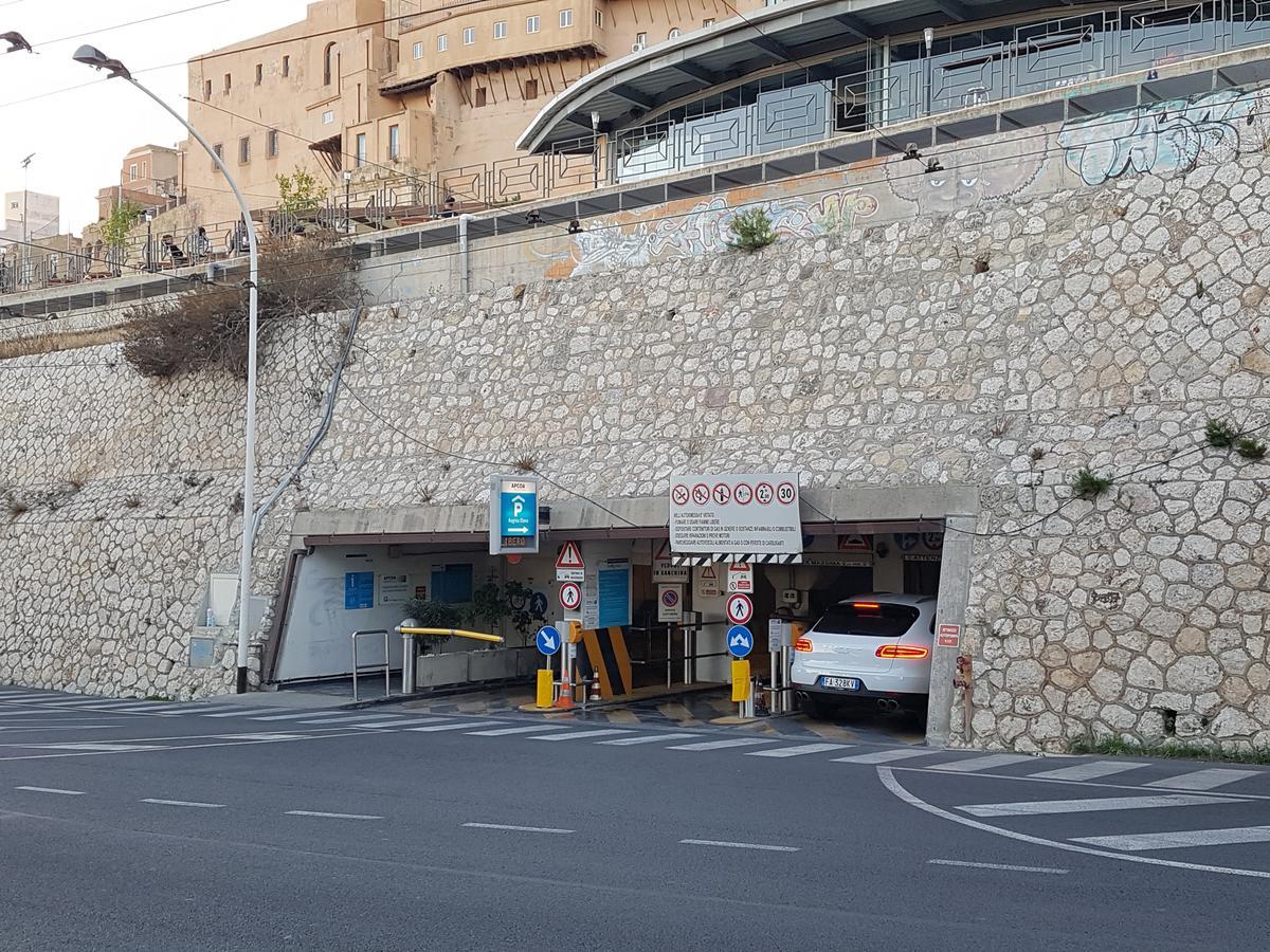 Al Bastione Di Cagliari Hotel Exterior photo